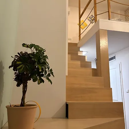 Apartment Caput Mundi