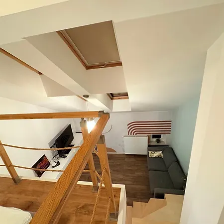 Apartment Caput Mundi