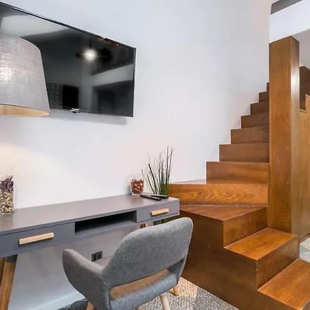 Caput Mundi Apartment *